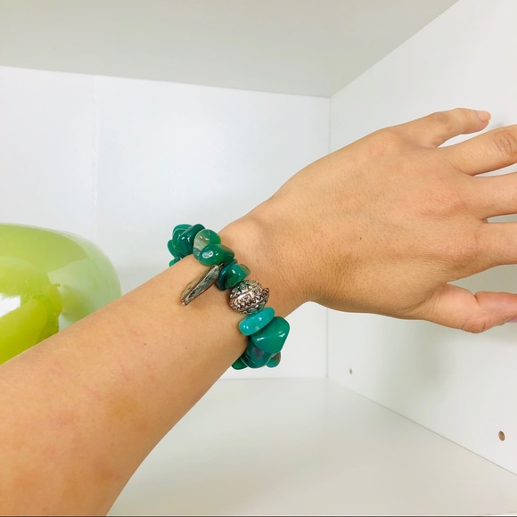 Green Quartz Stone Bracelet - Picture 3 of 5